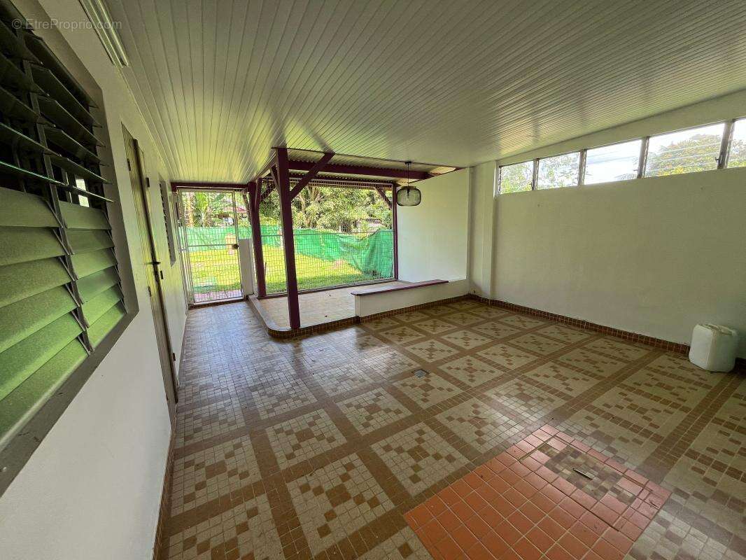 Maison à SAINT-JOSEPH