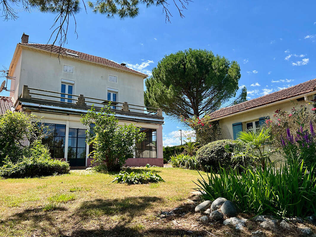Maison à VILLENEUVE-SUR-LOT