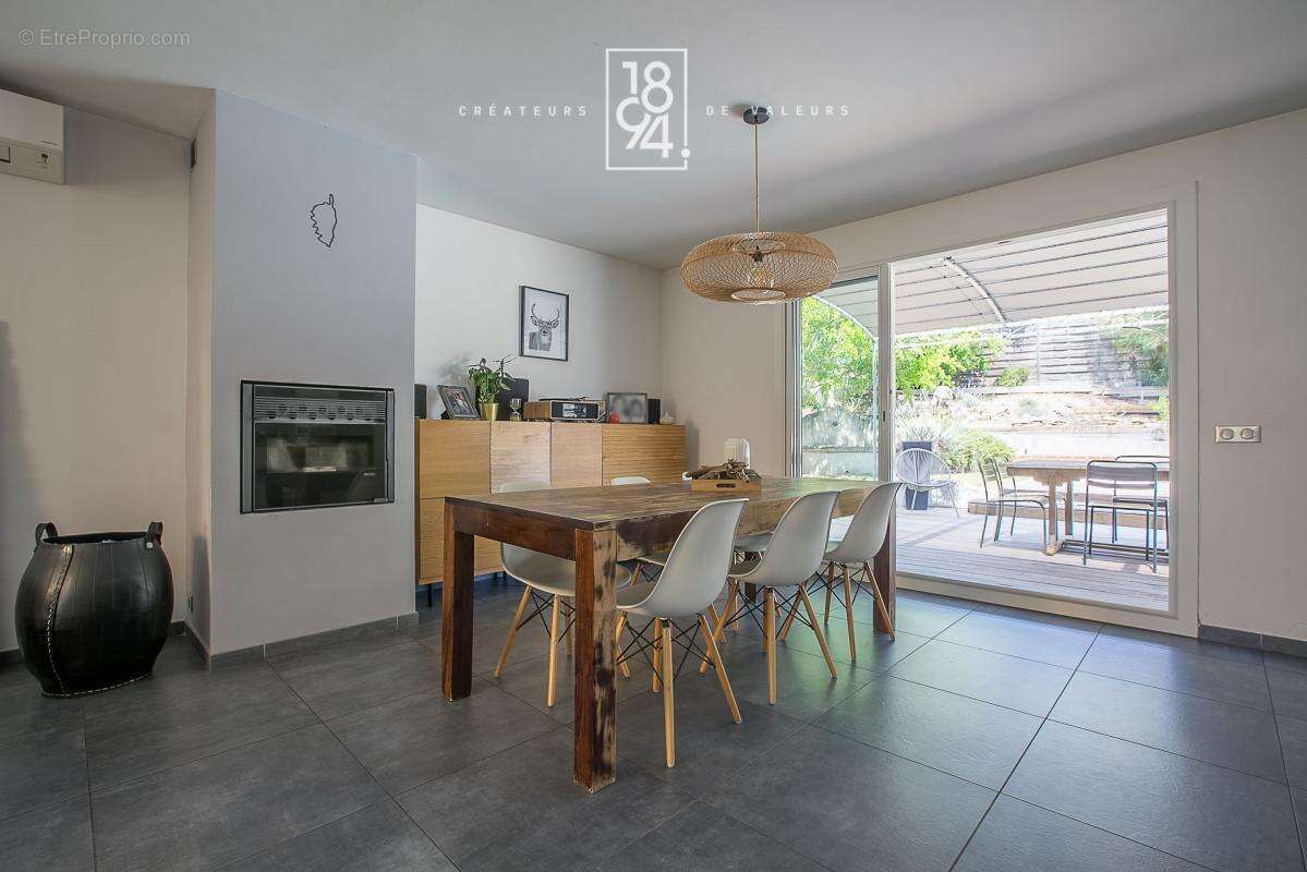 Maison à MARSEILLE-11E