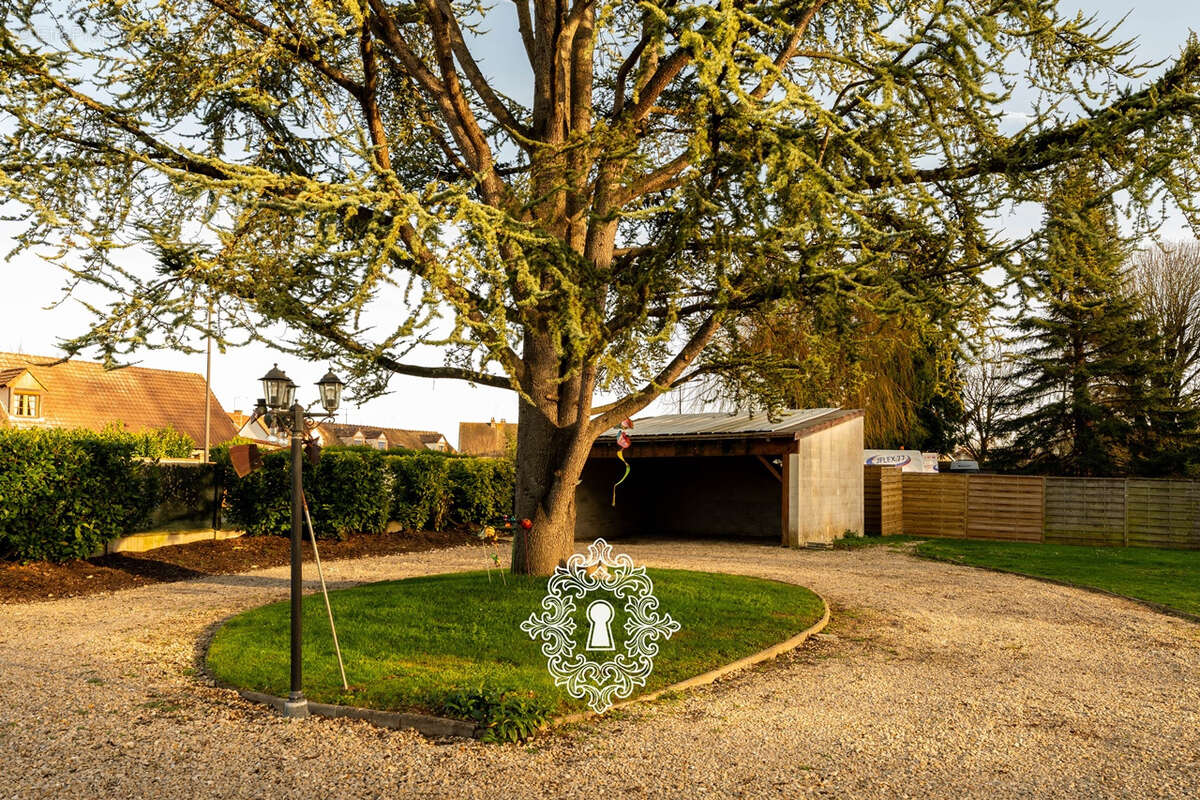 Maison à BRAY-SUR-SEINE