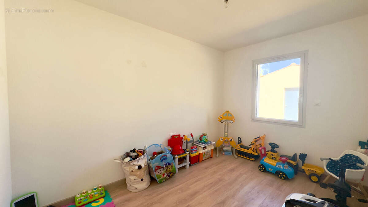 Maison à LE GUE-D'ALLERE