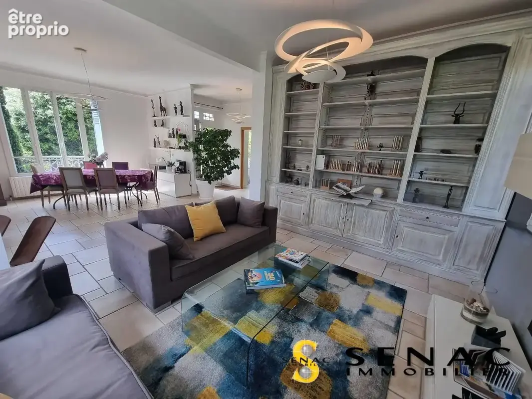 Maison 7 pièces 217 m² à vendre à Beauchamp (95250) - photo 2
