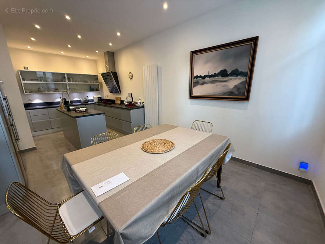 Maison à LE POULIGUEN