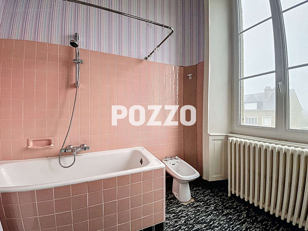 Maison à LE NEUFBOURG