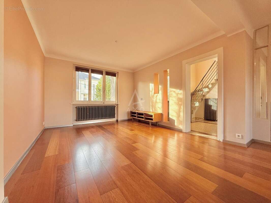 Maison à MONTIGNY-LES-METZ