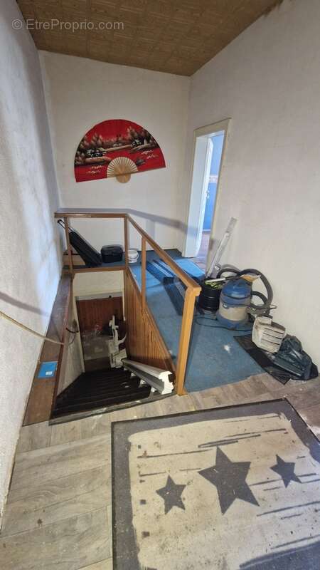 Maison à Waville F4 de 90 M2 avec jardin / parking et dépendance - photo 10
