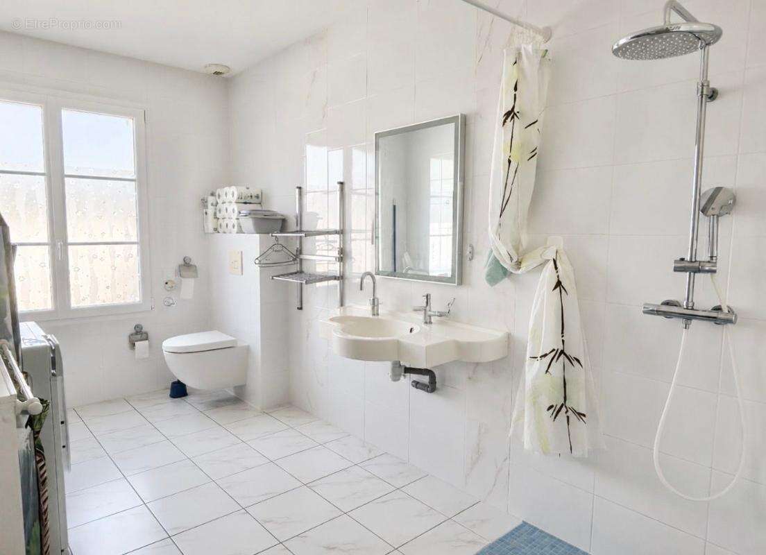 Maison proche commodités - photo 7