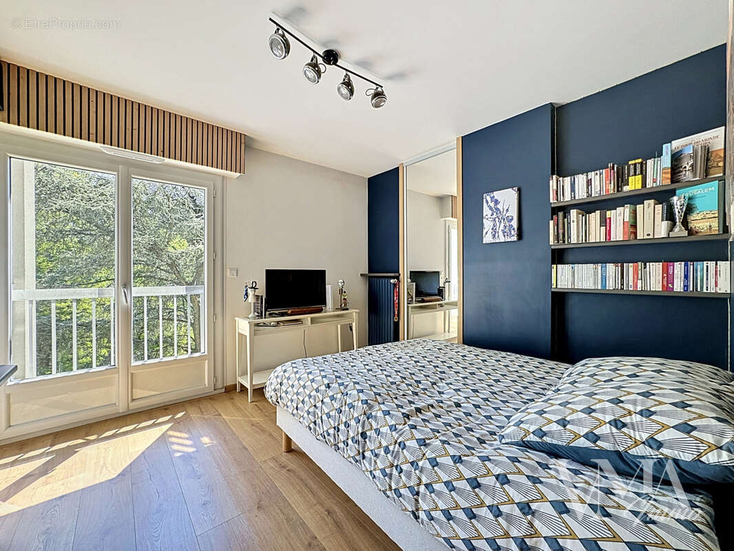 Appartement à CALUIRE-ET-CUIRE
