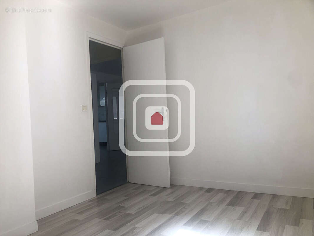 Appartement reims t2  52.25 m²  habitables pour 75.60 m² au sol - photo 18