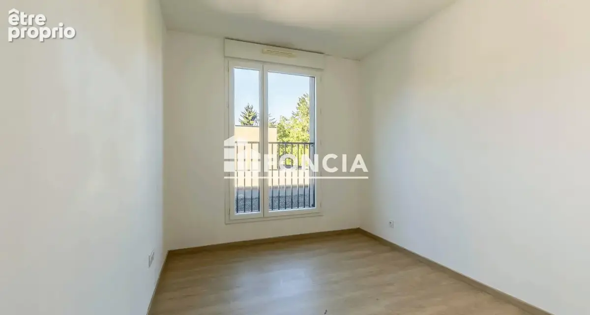 Exclusivite foncia - dernier etage - terrasse - 2 garages - photo 9