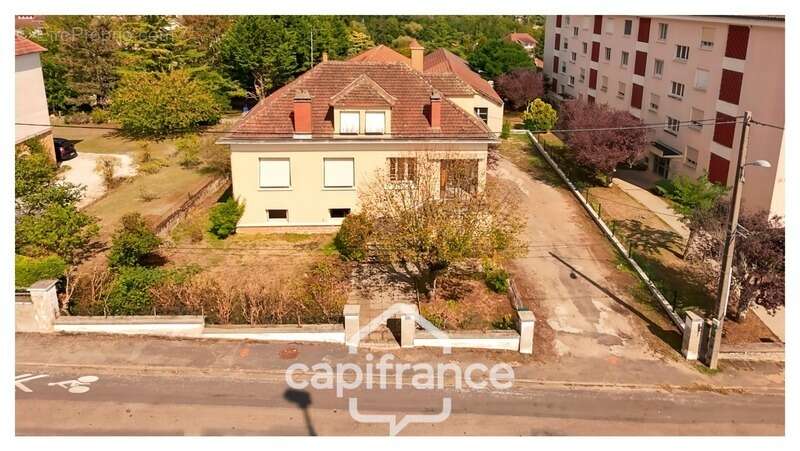 Maison individuelle de 90m² à Gourdon (46) – Beaux volumes et fort potentiel d’aménagement - photo 17