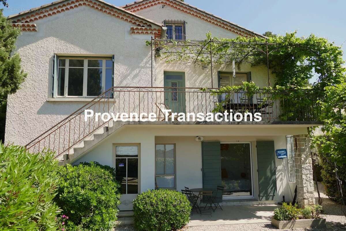 Maison à BEAUMES-DE-VENISE