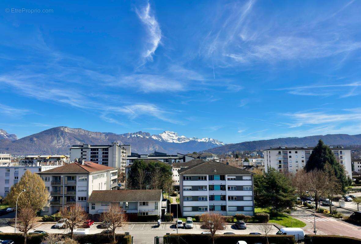 T2 rénové – 41 m² – Étage élevé avec ascenseur – Grand balcon vue montagnes – Annecy / Meythet - photo 11