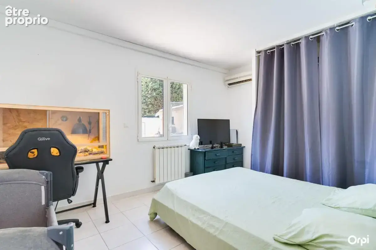 Maison familiale de 205 m² avec piscine – La Ciotat - photo 18