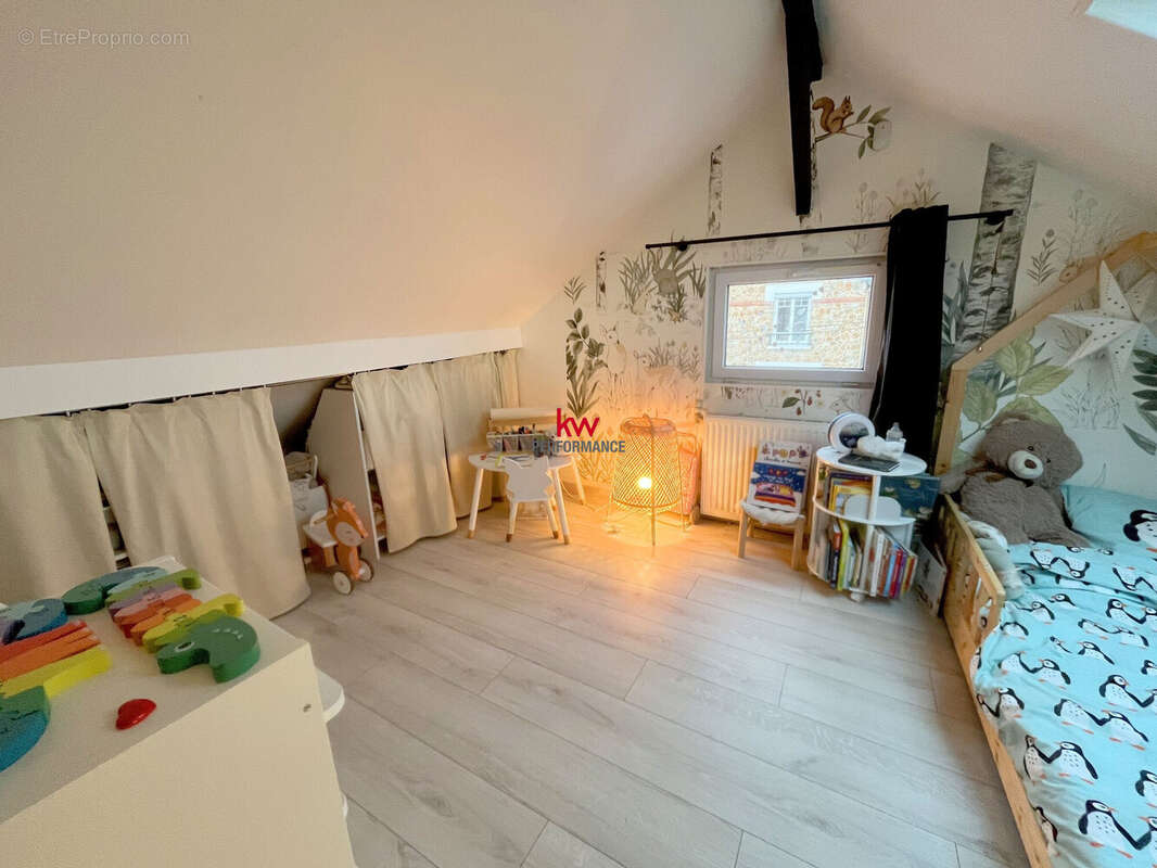 Maison 107 m² à Eaubonne  - photo 8