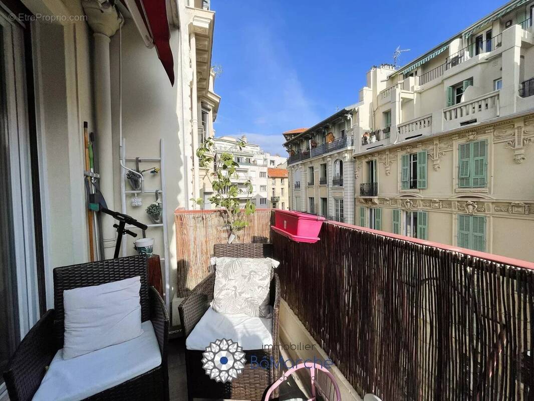 Appartement à NICE