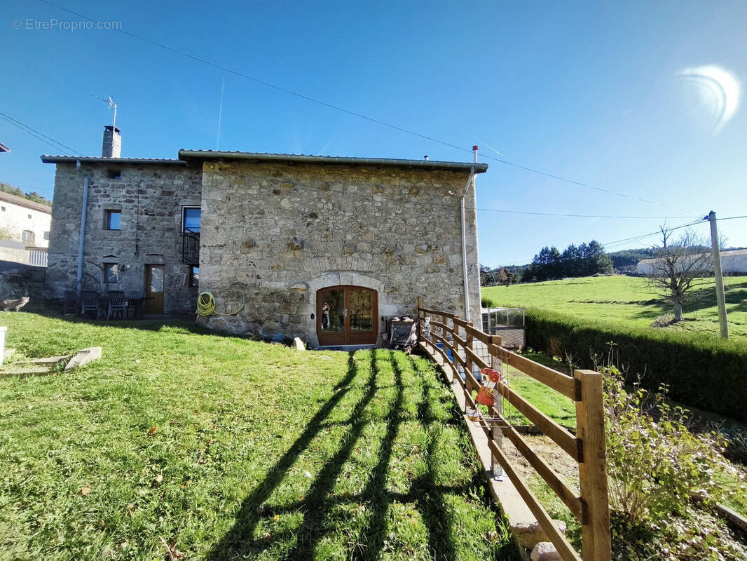 Maison à SAILLANT