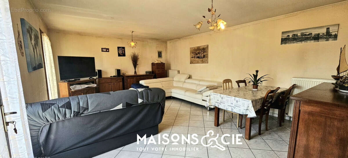 Maison Sainte Julie 4 pièce(s) 121 m2 - photo 8