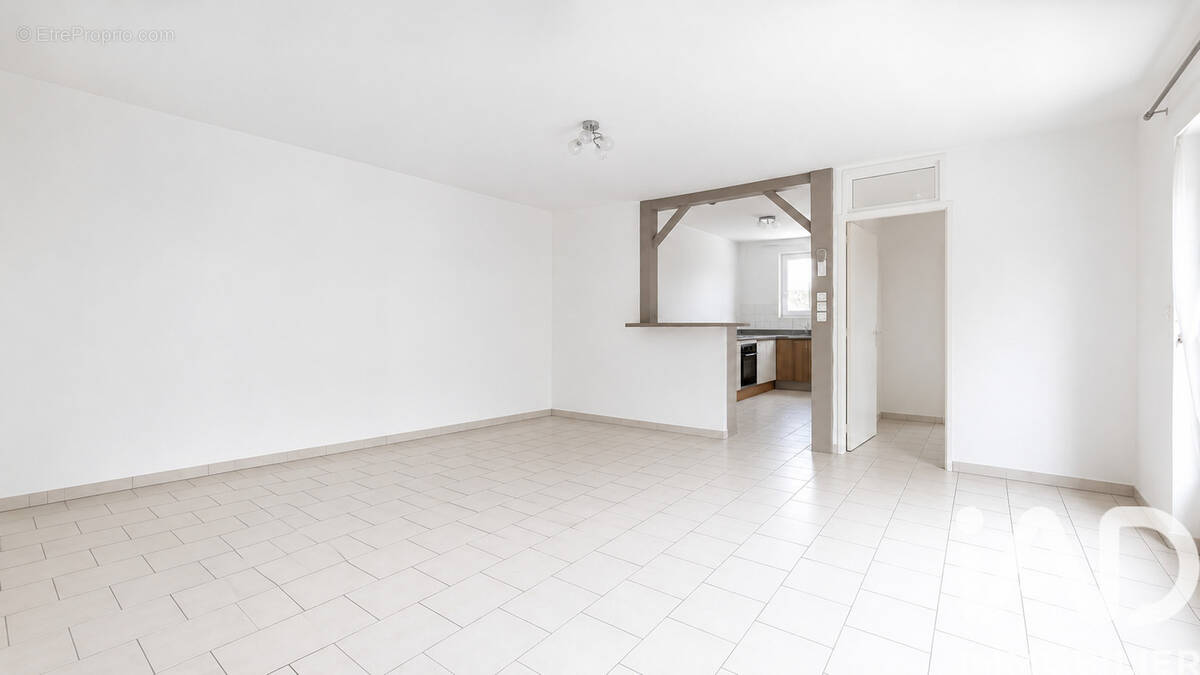 Photo 1 - Maison à ANGLURE