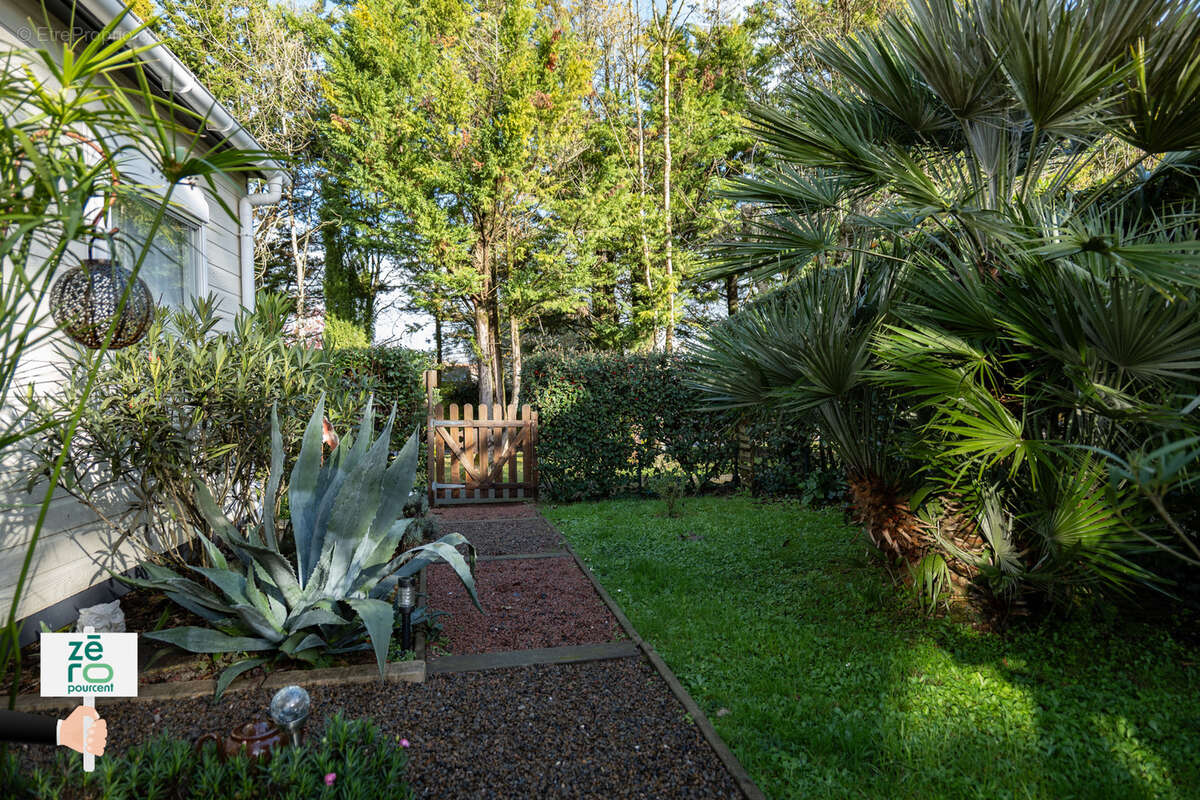 Maison à SAINT-CYR-EN-TALMONDAIS