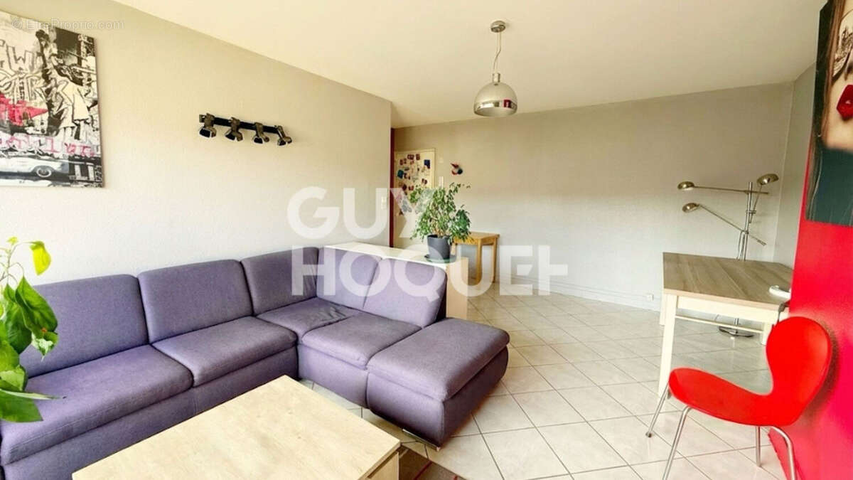 Appartement à NANTERRE