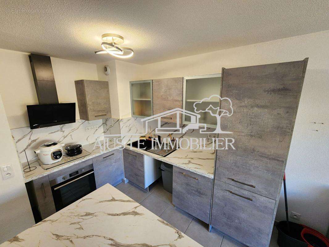 Appartement à PORT-DE-BOUC