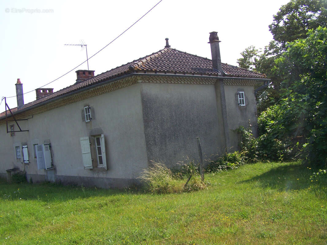 Maison à MONTMORILLON