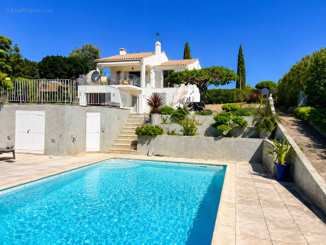Maison à LA CROIX-VALMER