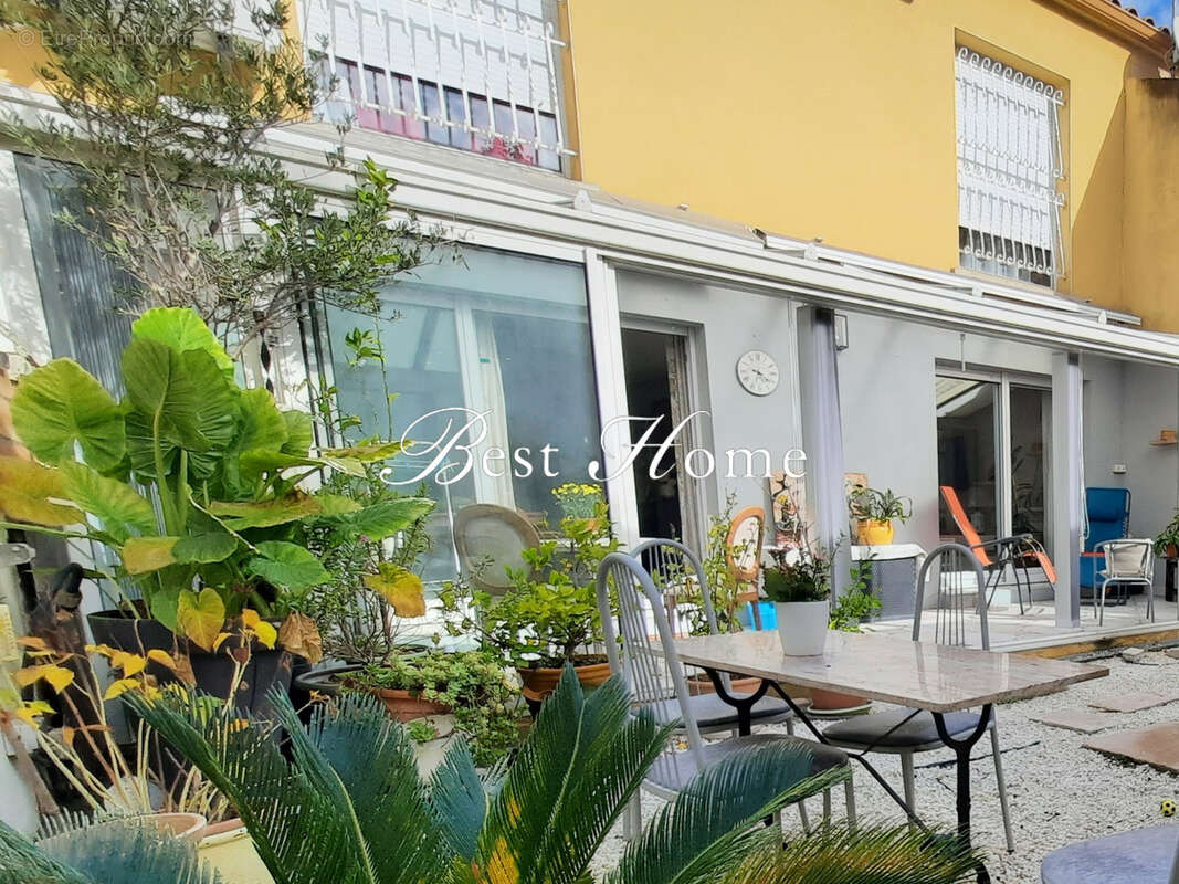 Maison à NIMES
