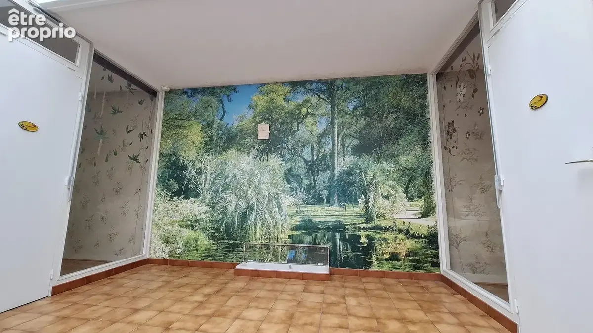 A vendre à Vichy Maison 3 pièces de plain-pied avec sous-sol et garage. - photo 9