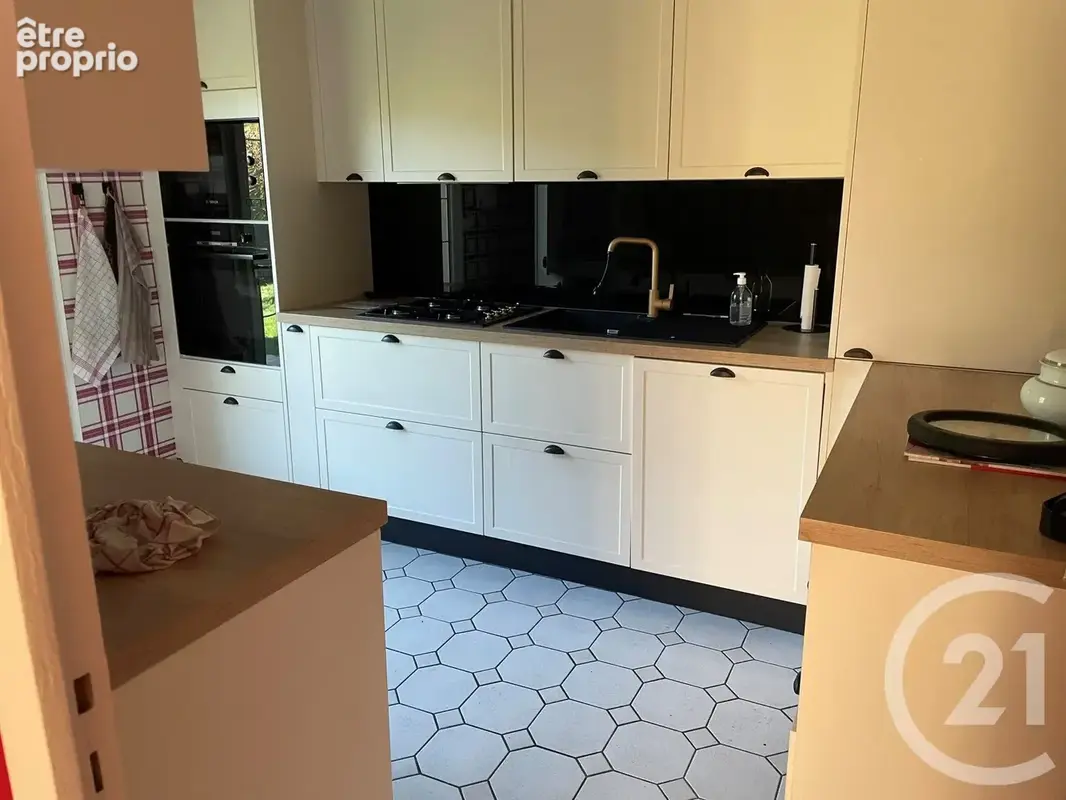 Maison 3 pièces 81 m² à vendre à Bernay (27300) - photo 2