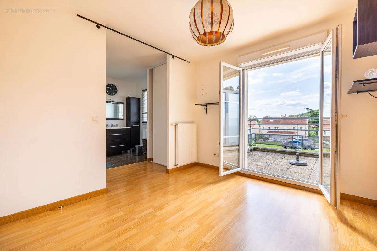 Maison à MARCOUSSIS