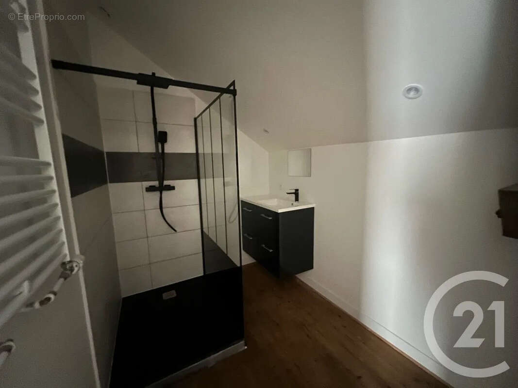 Maison à LACAPELLE-VIESCAMP