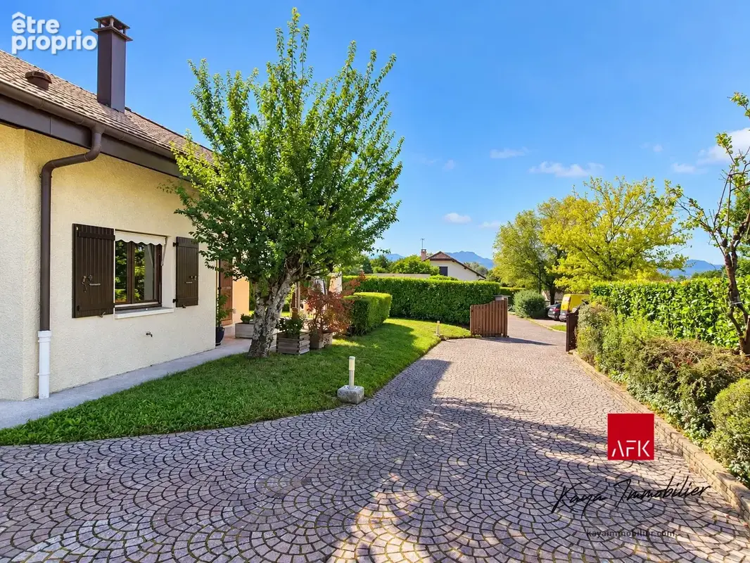 Maison 5 pièces 125 m² à vendre à Pringy (74370) - photo 4