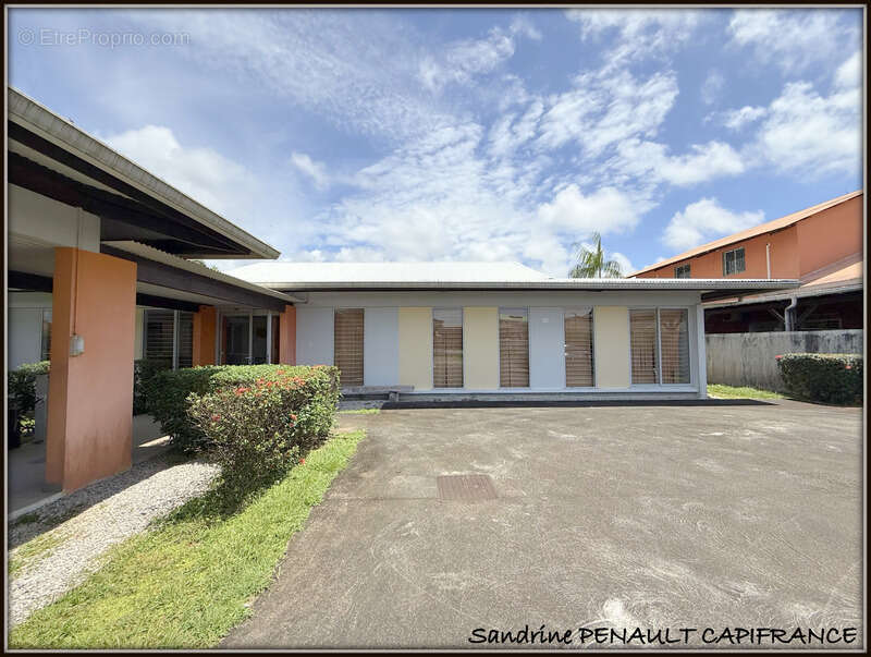 Commerce à KOUROU
