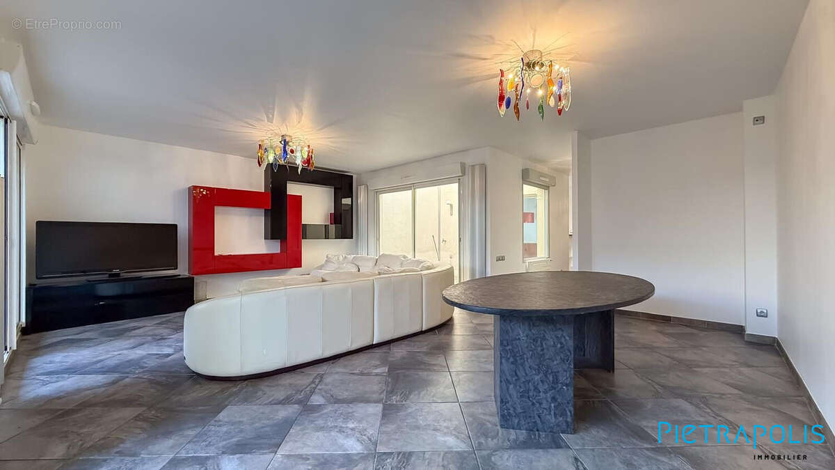 Maison à VILLEURBANNE