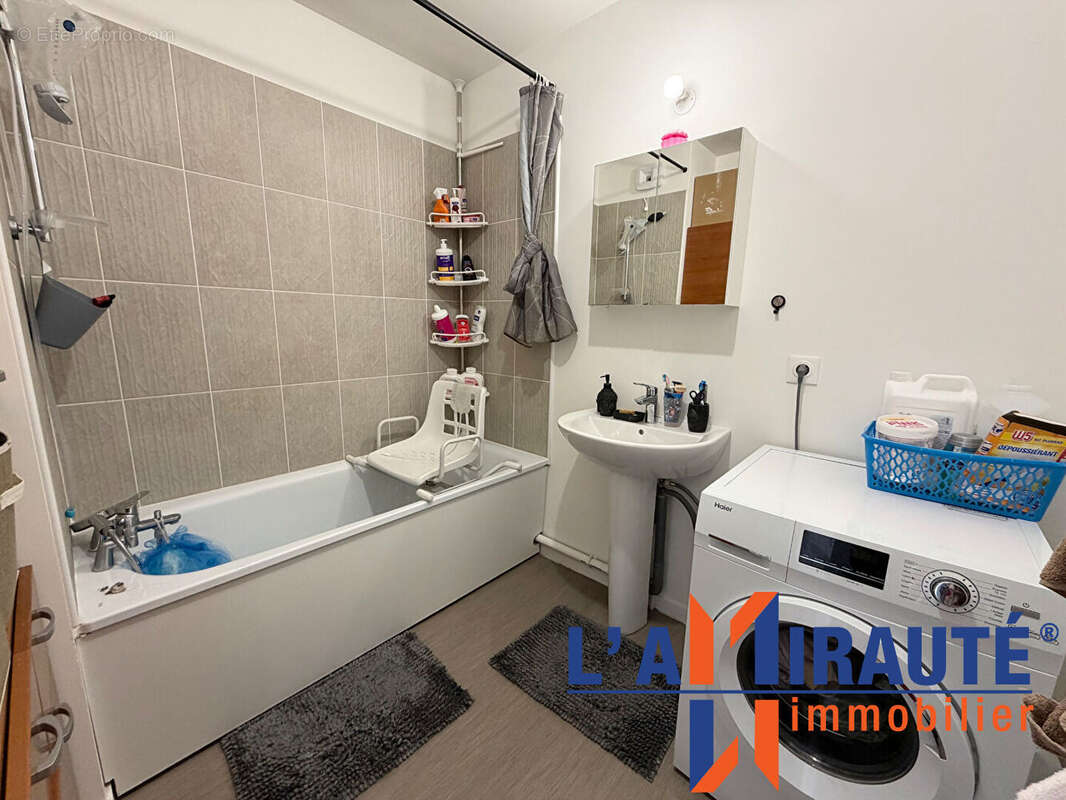 Appartement à SARTROUVILLE