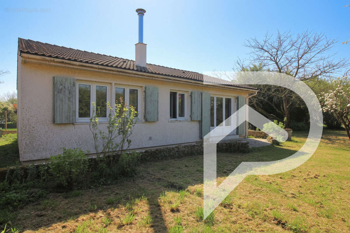 Maison à GRANDFRESNOY