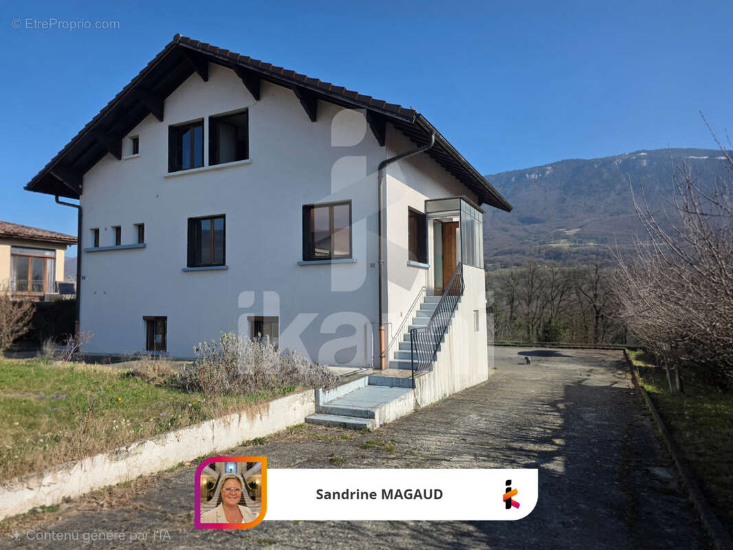 Maison à LANCRANS