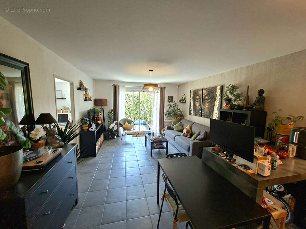 Exclusivité à Pertuis : Superbe Appartement 2 pièces avec Terrasse et Parking - photo 4
