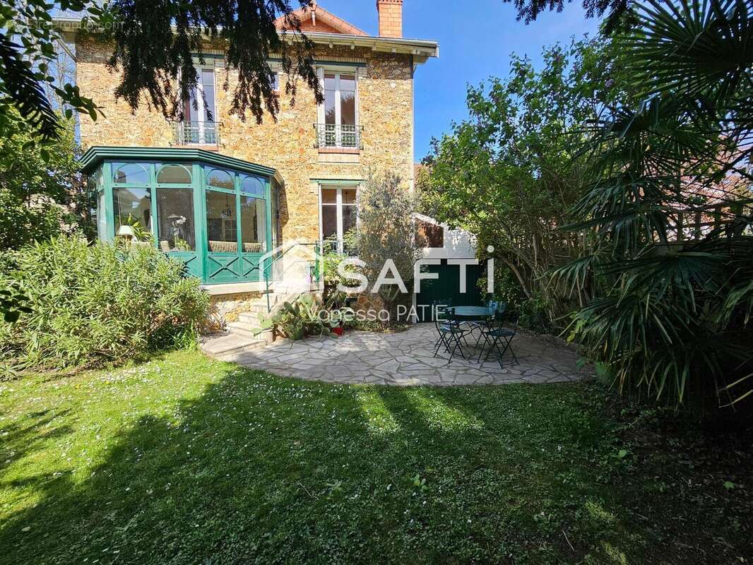 Photo 2 - Maison à BOURG-LA-REINE