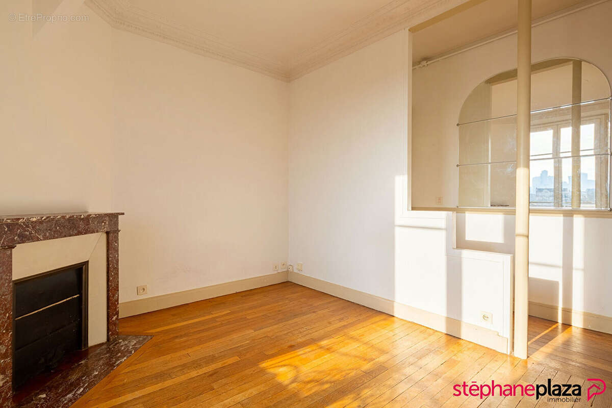 Appartement à COLOMBES