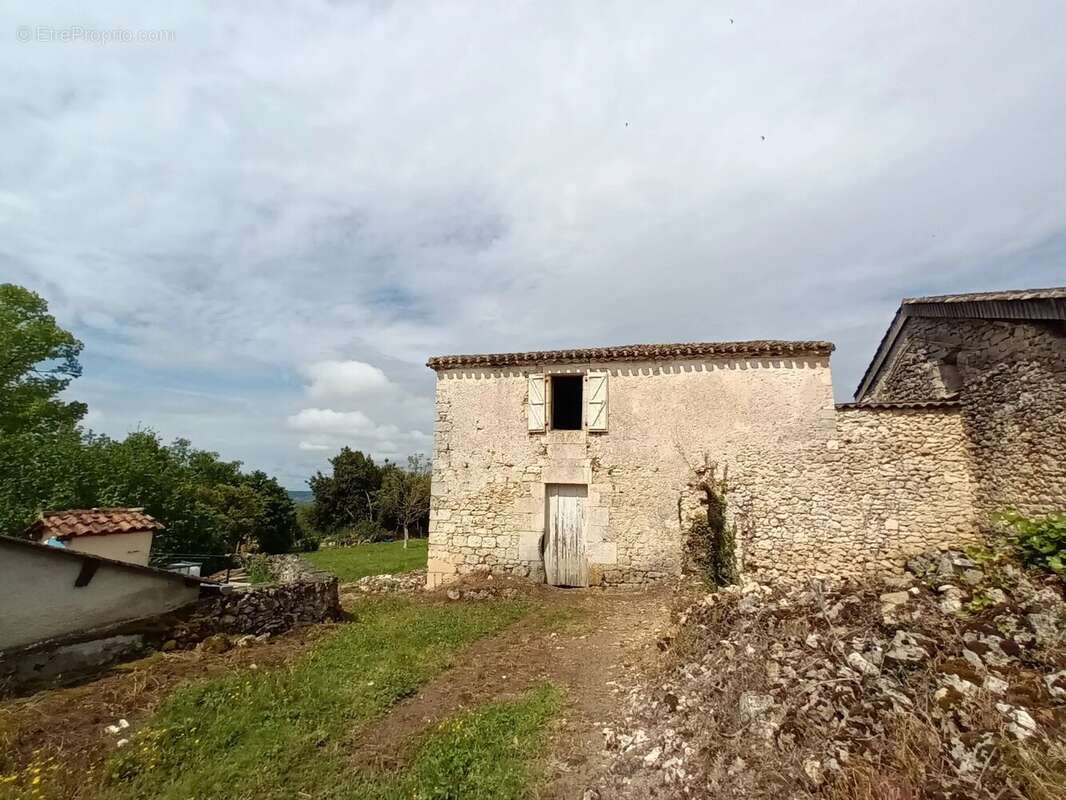 Maison à BOURG-DE-VISA