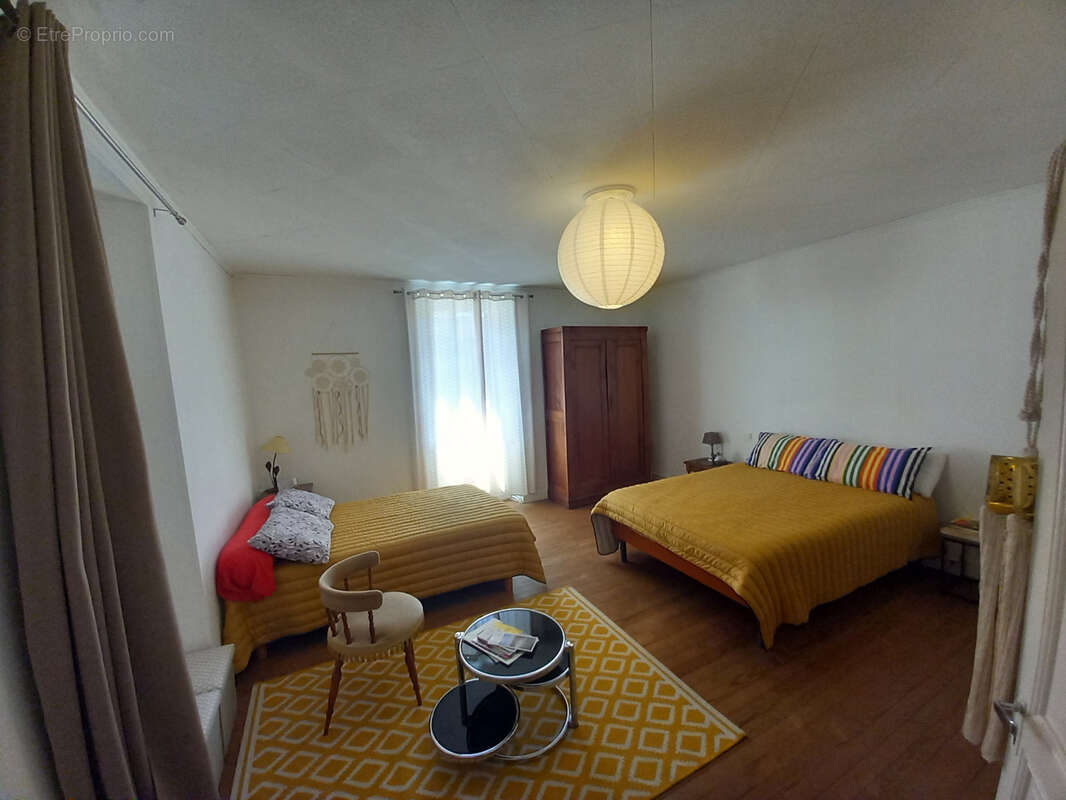 Maison à FUMEL