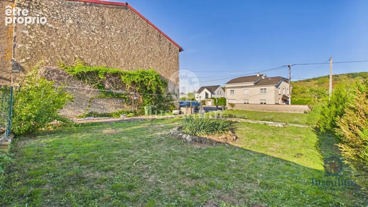 Maison de caractère avec dépendances — un ensemble aux multiples possibilités - photo 12