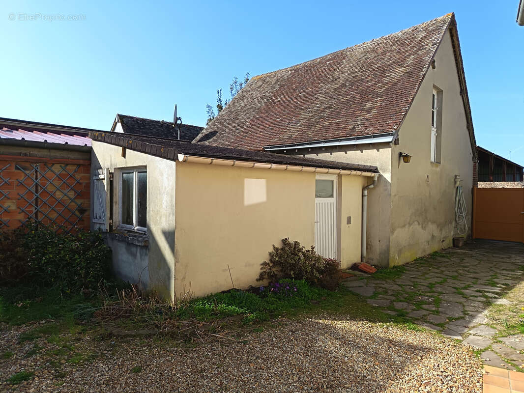 Maison à ABONDANT