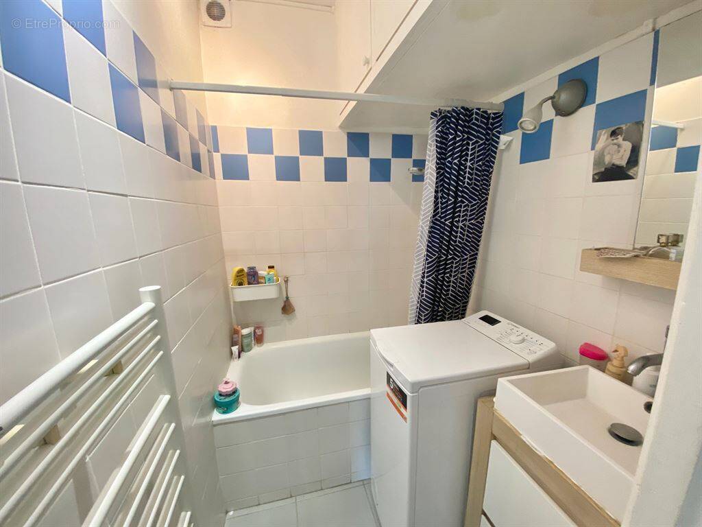 Appartement à PARIS-11E