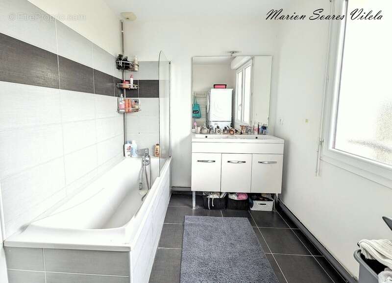 Maison à FONTENAY-TRESIGNY