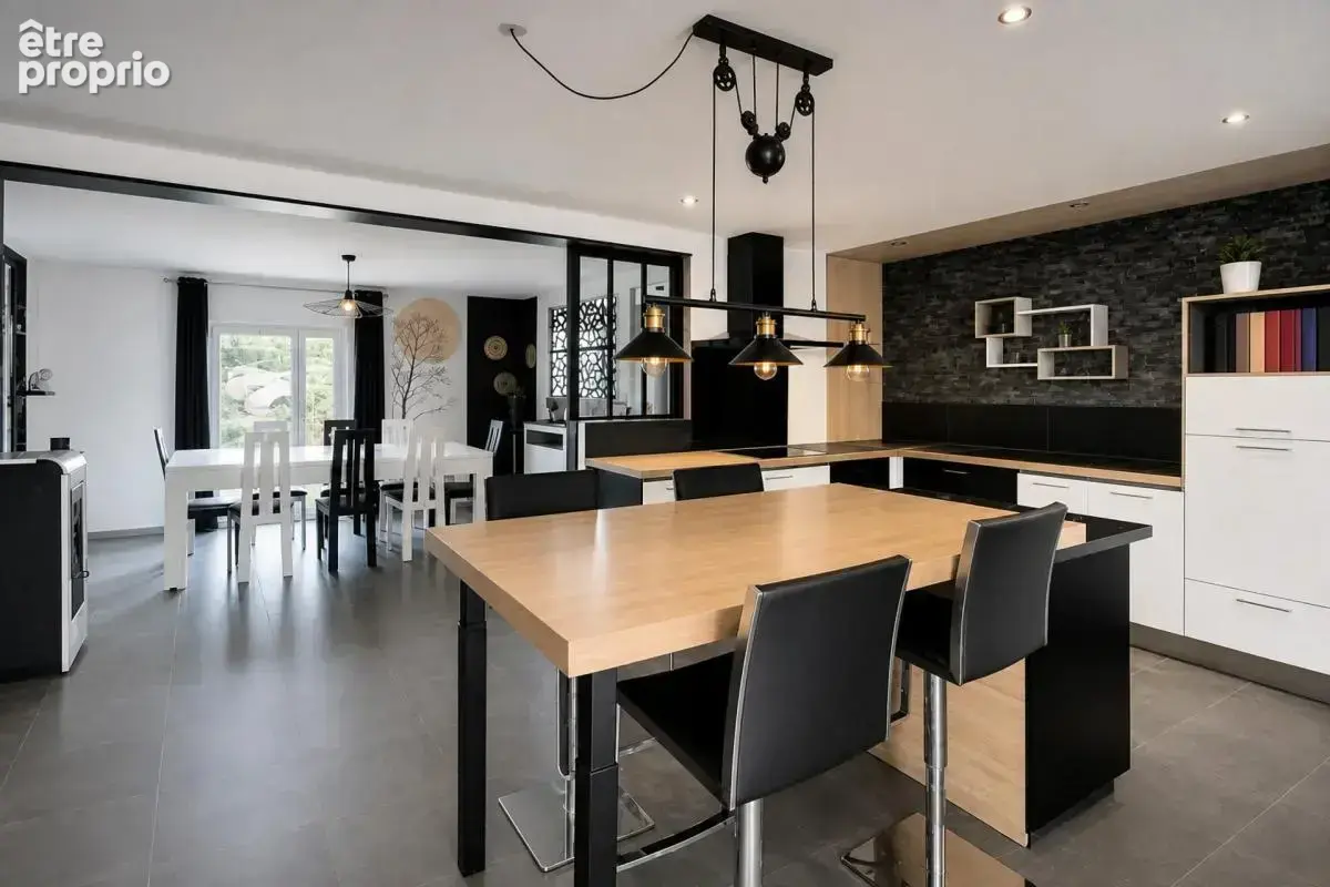 Maison rénovée centre ville NORT SUR ERDRE beau potentiel - photo 8
