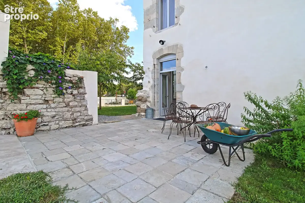 Château à Candresse rénové - photo 4